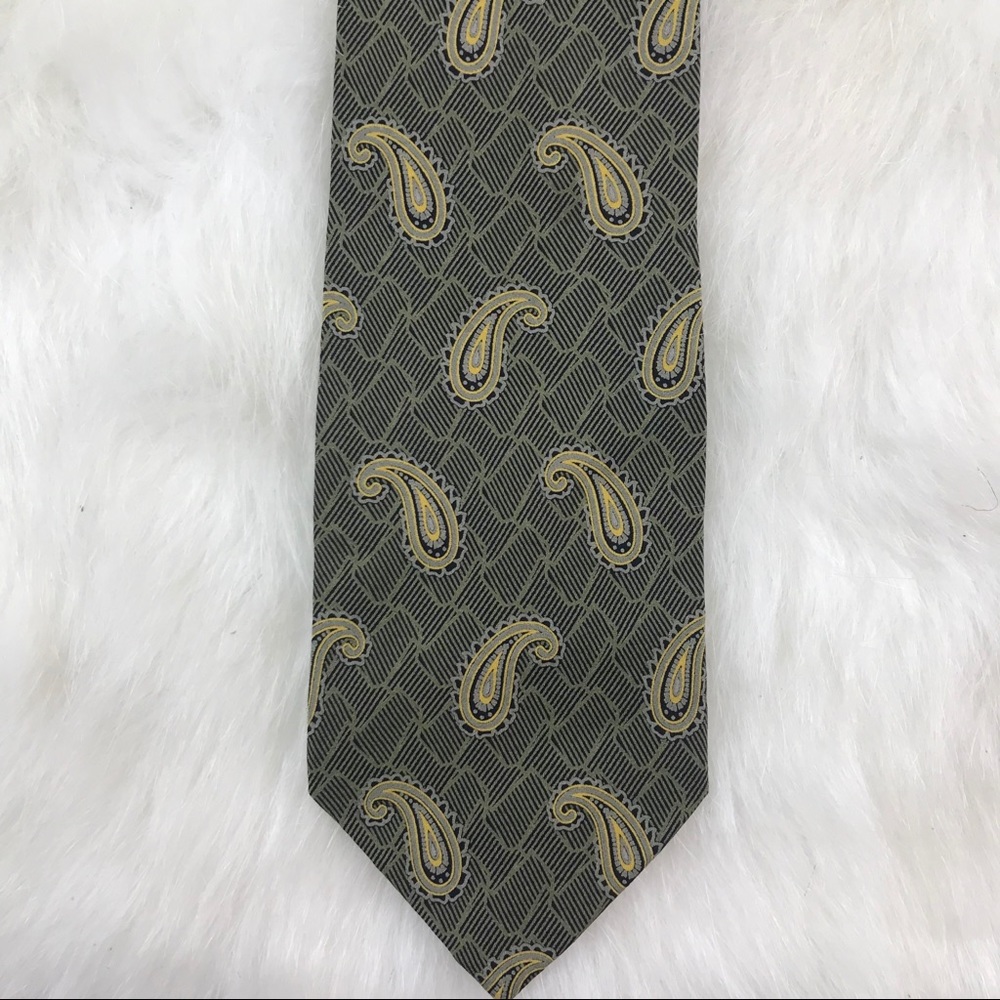 Giorgio Armani Paisley Tie 🤑